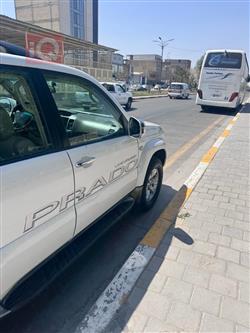 تۆیۆتا لاندكروزر پرادۆ